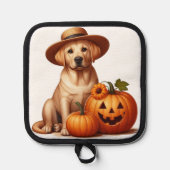 黄色ラブラドール子犬かぼちゃで帽子をかぶった帽子 鍋敷き (正面)