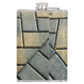 黄色レンガとグレーパターン（の模様が）あるアーバングランジ フラスク (裏面)