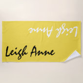 黄色名前をカスタムするパーソナライズされたビーチタオル ビーチタオル (正面)