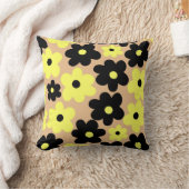 黄色名門私立校風の黒ヒッピー花柄 クッション (ブランケット)