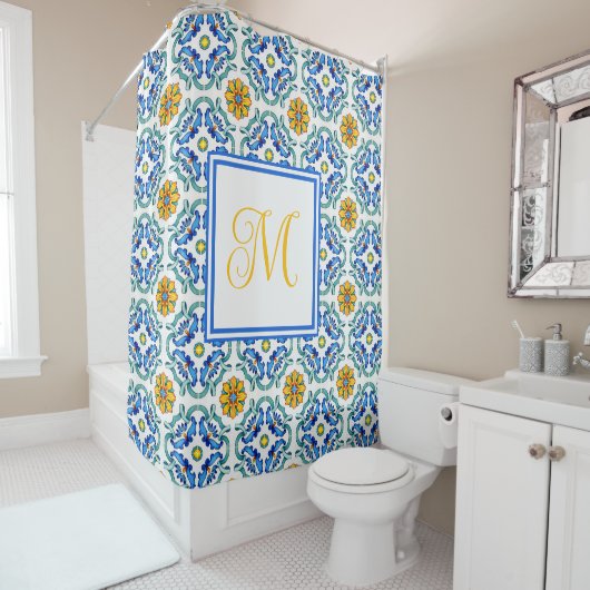 黄色地中海のブルーモノグラム シャワーカーテン (インサイチュ)