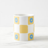 黄色市松模様に白青 コーヒーマグカップ (中央)