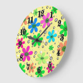 黄色数々のに鮮やかな色のカモミールの花 ラージ壁時計 (傾斜)