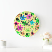 黄色数々のに鮮やかな色のカモミールの花 ラージ壁時計 (ホーム)