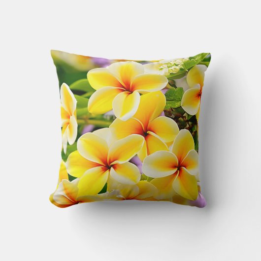 黄色薄紫花 クッション (正面)