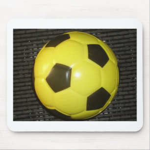 黄色鮮やかと黒のサッカー(サッカー)アート マウスパッド