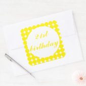 黄色21歳の誕生日文字サークル正方形ステッカー スクエアシール (封筒)