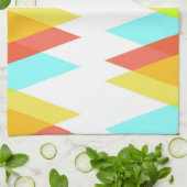 黄色、赤、カデットの青い三角形 キッチンタオル (折り畳み)