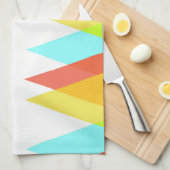 黄色、赤、カデットの青い三角形 キッチンタオル (四つ折り)