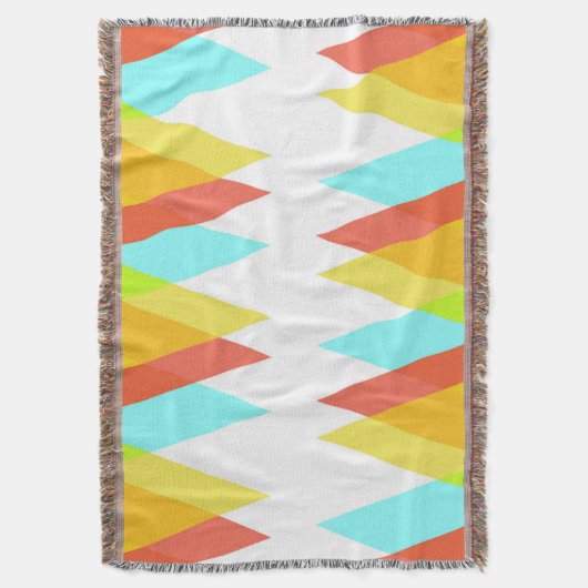 黄色、赤、カデットの青い三角形 スローブランケット (正面縦)