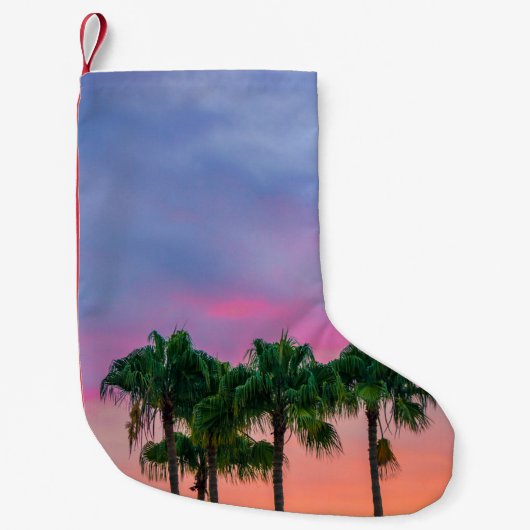 黄葉金時の青空の下の緑の木 スモールクリスマスストッキング (正面)