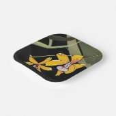 黄蘭の花の熱帯植物 ペーパープレート (傾斜あり)