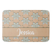 黄褐色に白い彫りの花 バスマット (正面)