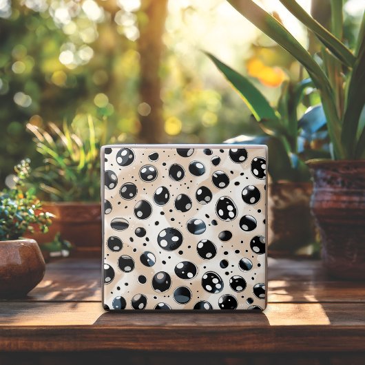 黄褐色の黒点と点 タイル