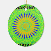 黄金と緑のアフリカの伝統的な布の色 セラミックオーナメント (左)