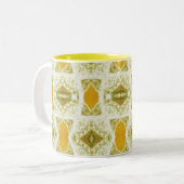 黄金の幾何学的デザイン ツートーンマグカップ (正面左)