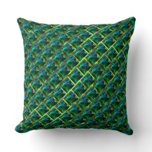 黄金の格子の下のエメラルドのような緑？