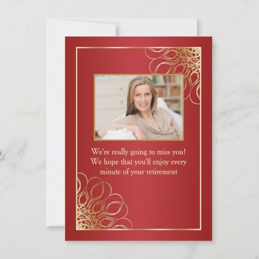 黄金の渦巻き暗い赤の退職パーティー写真 招待状 (裏面)