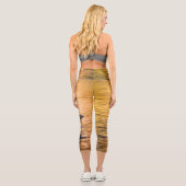 黄金の湖の黄金の目 カプリレギンス (裏面)