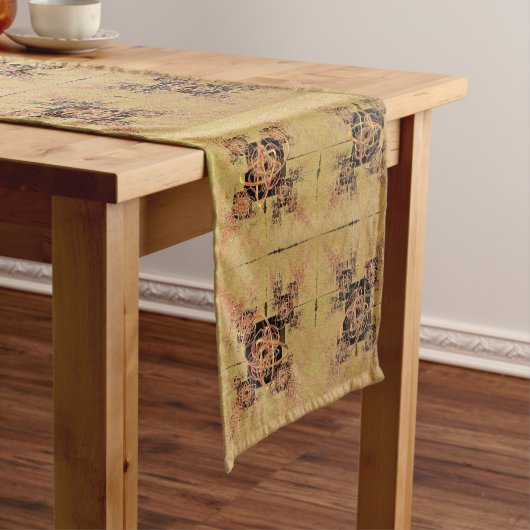 黄金の絡み ショートテーブルランナー (インサイチュ)