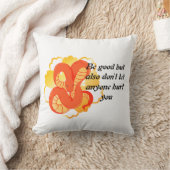 黄金の花を飾る赤蛇» | ユニーク&ラグジュアリー クッション (ブランケット)