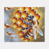 黄金の蜂蜜を滴らせるハニカムのミツバチ フリースブランケット (正面(横))