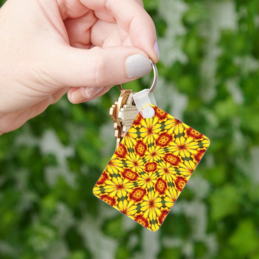 黄金色の花のパターン キーホルダー (手)