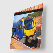 黄青の列車 スクエア壁時計 (傾斜)