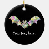 黒いこうもりおよびハートのパーソナライズなハロウィンのこうもり セラミックオーナメント (裏面)