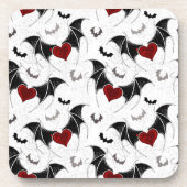 黒いこうもり翼を持つハロウィーンハート コースター (正面)