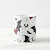 黒いこうもり翼を持つハロウィーンハート コーヒーマグカップ (中央)