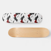 黒いこうもり翼を持つハロウィーンハート スケートボード (横)