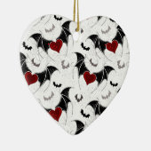 黒いこうもり翼を持つハロウィーンハート セラミックオーナメント (右)