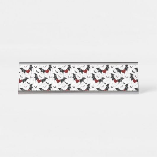 黒いこうもり翼を持つハロウィーンハート デスクネームプレート (正面)