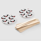 黒いこうもり翼を持つハロウィーンハート ハンドファン (組立なし)