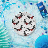 黒いこうもり翼を持つハロウィーンハート ペーパープレート (パーティー)