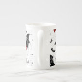 黒いこうもり翼を持つハロウィーンハート ボーンチャイナマグカップ (裏面)