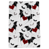 黒いこうもり翼を持つハロウィーンハート ミディアムペーパーバッグ (裏面)