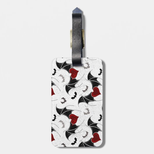 黒いこうもり翼を持つハロウィーンハート ラゲッジタグ (裏面縦)
