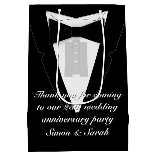 黒いちょうネクタイのタキシード ミディアムペーパーバッグ (裏面)