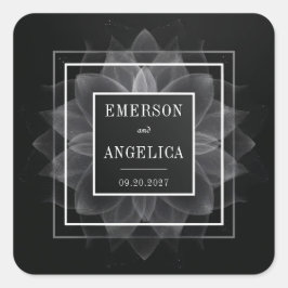 黒いエレガントな結婚式に半透明の花弁マンダラ スクエアシール