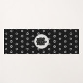 黒いエレガント亀と白い花と黒 ヨガマット (正面(横))