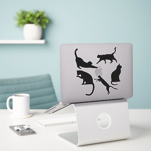 黒いオッパイ シール (デスク上のノートパソコン)