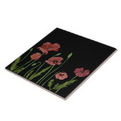 黒いキッチンタイルに赤いケシ タイル (側面)