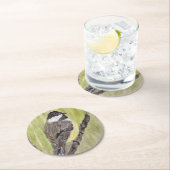 黒いキャップの《鳥》アメリカゴガラバード – ア絵画クリル製。 ラウンドペーパーコースター (インサイチュ)