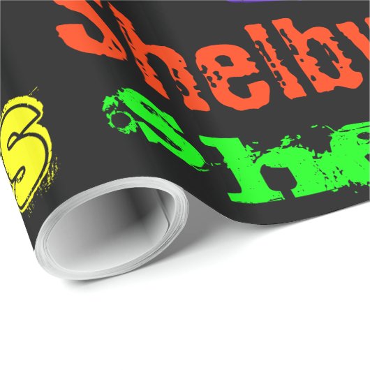 黒いギフト用包装紙ネオン色の名前のコラージュ ラッピングペーパー (ロールコーナー)