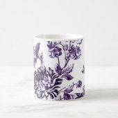 黒いクワの紫色のヴィンテージ花のToile No.2 コーヒーマグカップ (中央)