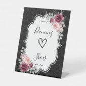 黒いグリッターとフローラフリップフロップ記号 台座サイン (正面)