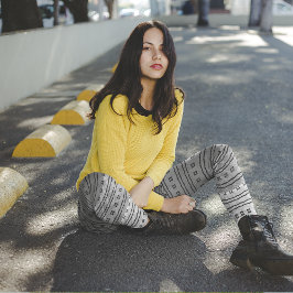 黒いグレーのグラデーションパターンレギンス レギンス