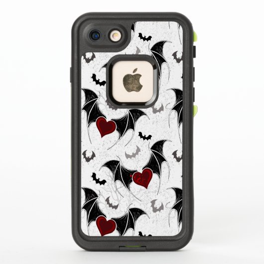 黒いコウモリの羽を持つハロウィンのハート LifeProof iPhoneケース (裏面)